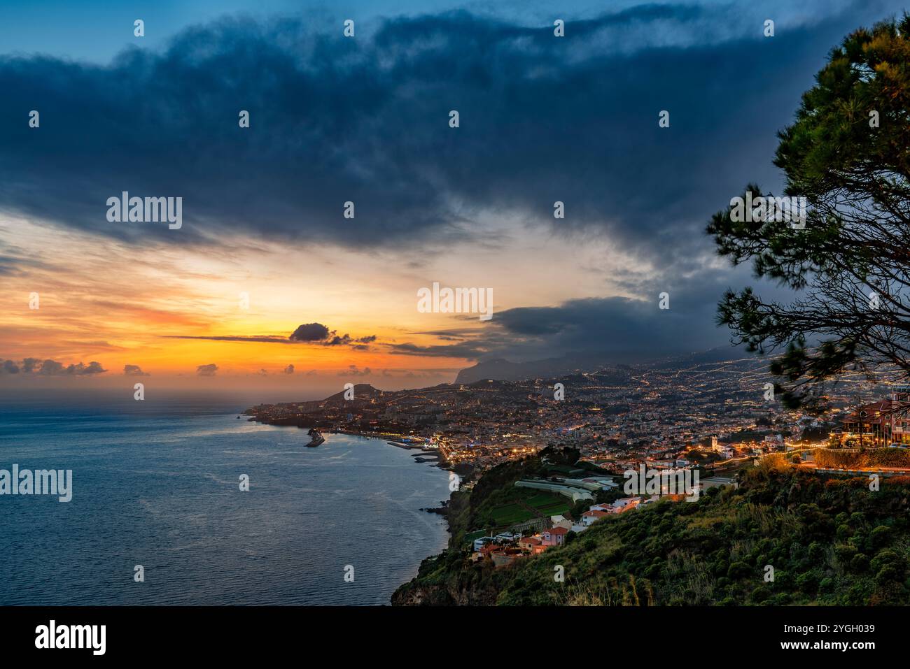 Funchal, evening atmosphere at the harbor of Funchal Stock Photo