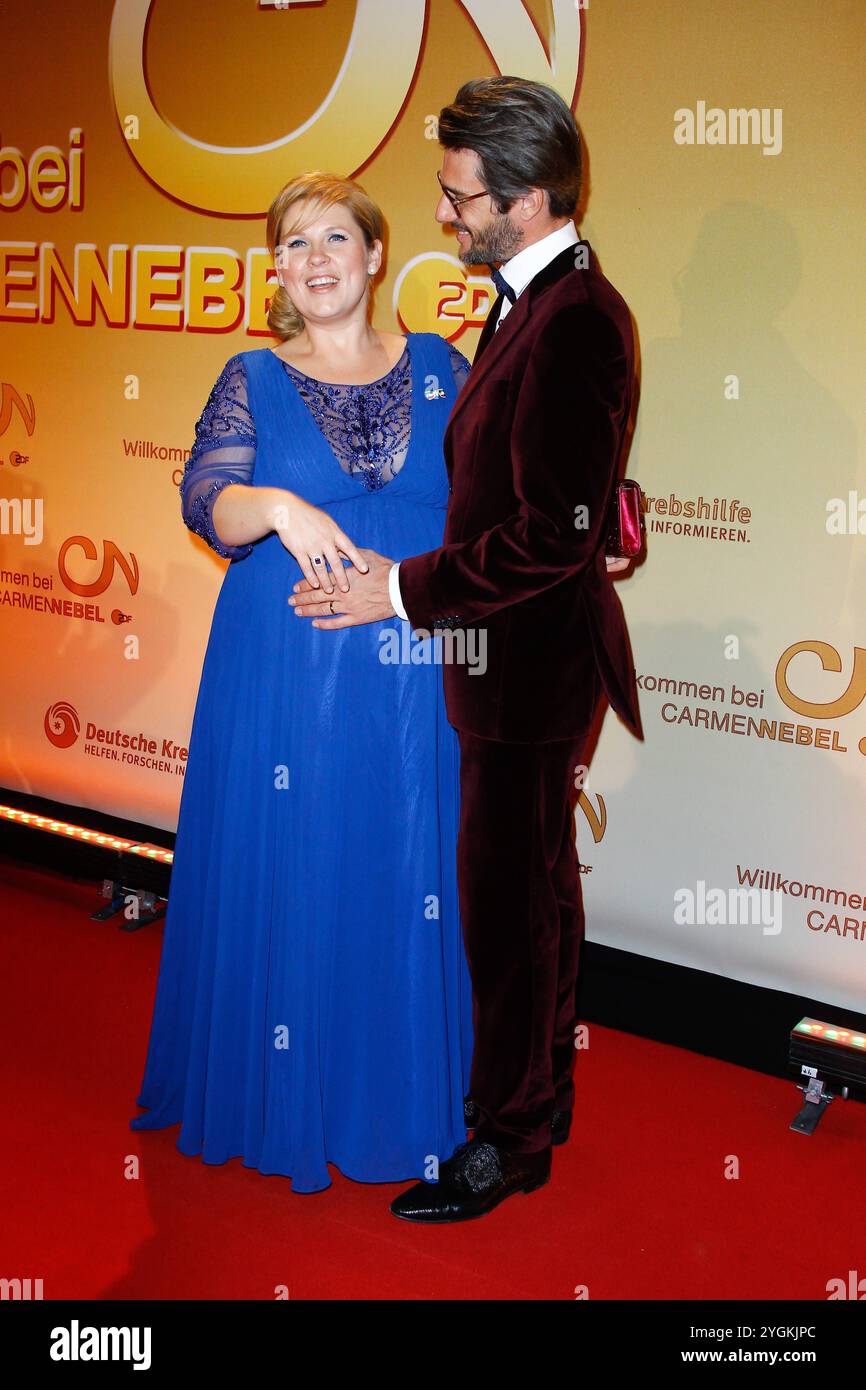 Ger Kelly Singer Saengerin Maite Kelly GER Schwanger auf dem Roten Teppich mit Ehemann ...