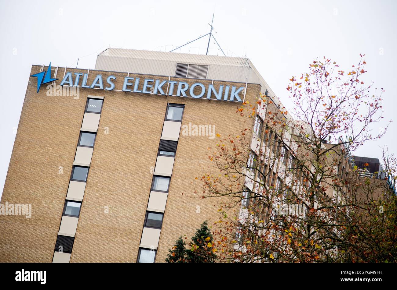 Bremen, Germany. 07th Nov, 2024. The lettering and a logo of Atlas Elektronik hang on an administration building on the factory premises in the Sebaldsbrück district. The company is a supplier in the development and manufacture of integrated sonar systems for submarines, minesweepers and combat vessels as well as torpedoes. Credit: Hauke-Christian Dittrich/dpa/17�Թ����� Live News Stock Photo