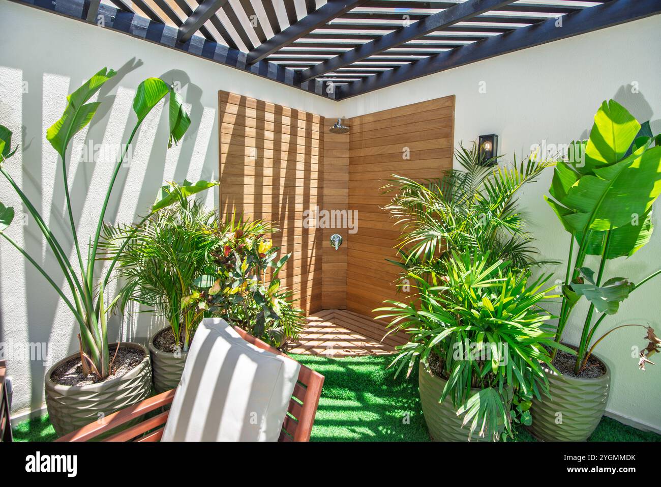 Roof terrace area with seating and outdoor shower on top of luxury ... - Luxury Ocean View Apartment With Outdoor Shower