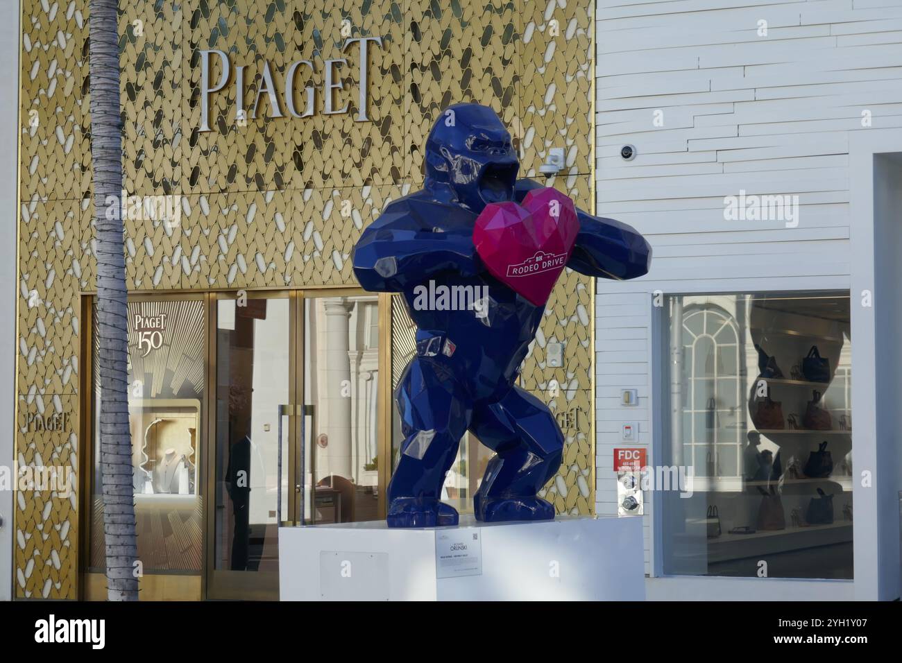 Beverly Hills, California, USA 8th November 2024 Wild Kong Gorilla Art ...