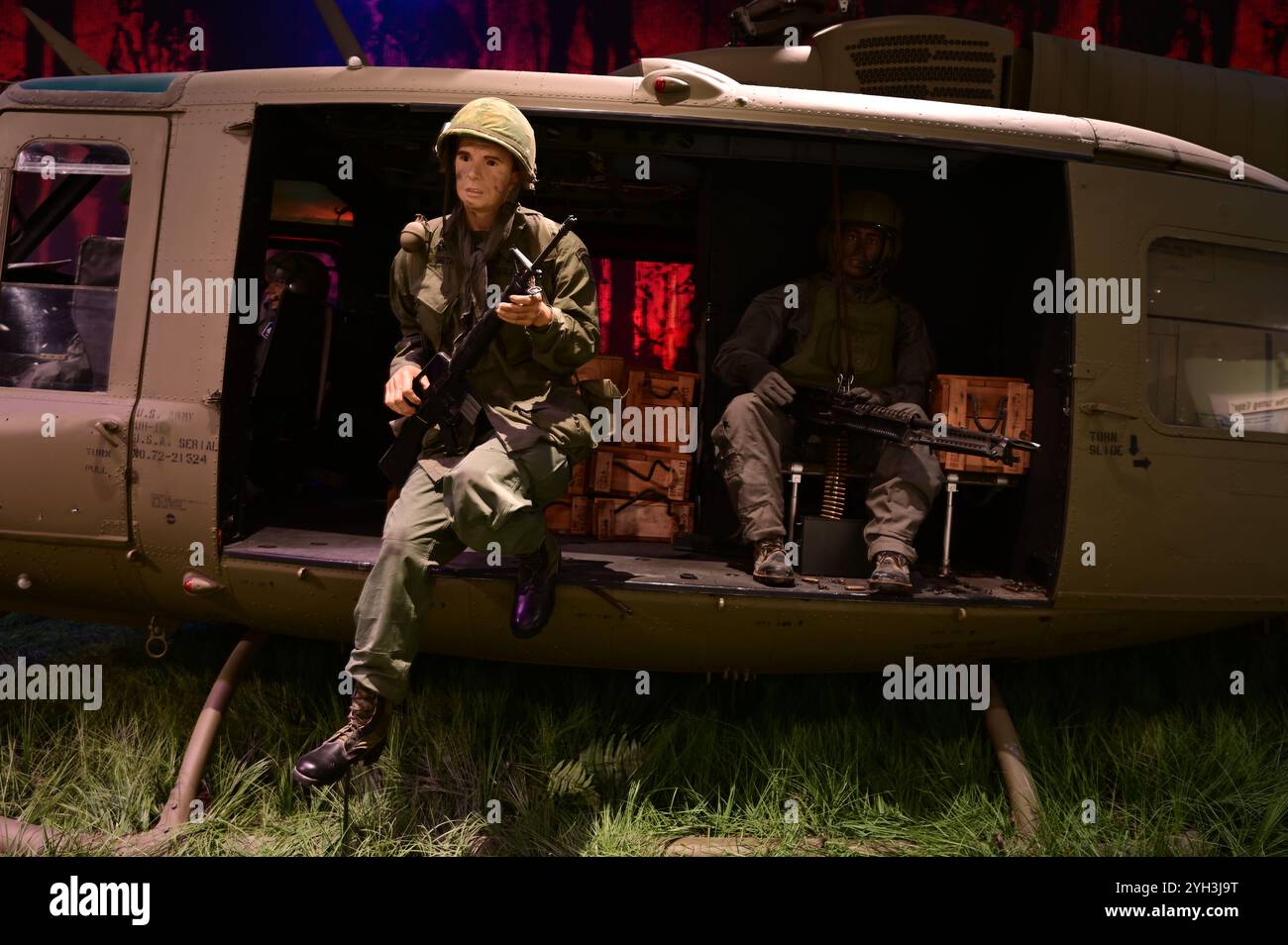 Vietnam helicopter assault hi-res stock photography and images - Alamy