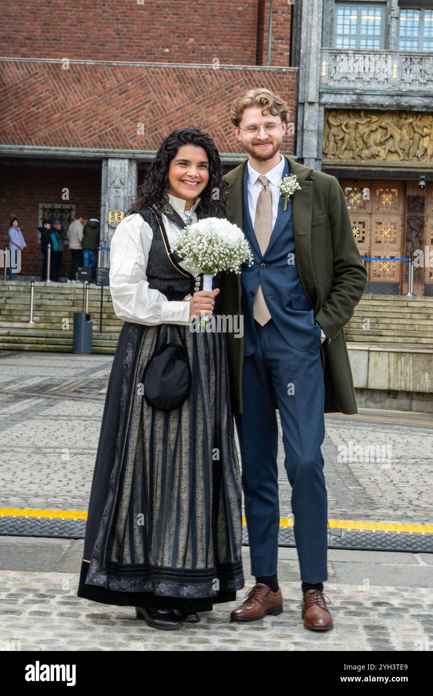 formal norwegian dress Emerald Green Long Sleeve Prom Dress Square Neck, Sparkly Lace, Corset –  Viniodress main image 1