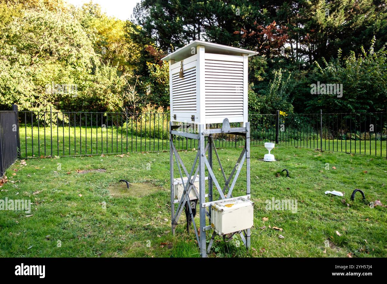 Met Office weather monitoring station, St. James's Park, Westminster, London, UK. Stock Photo