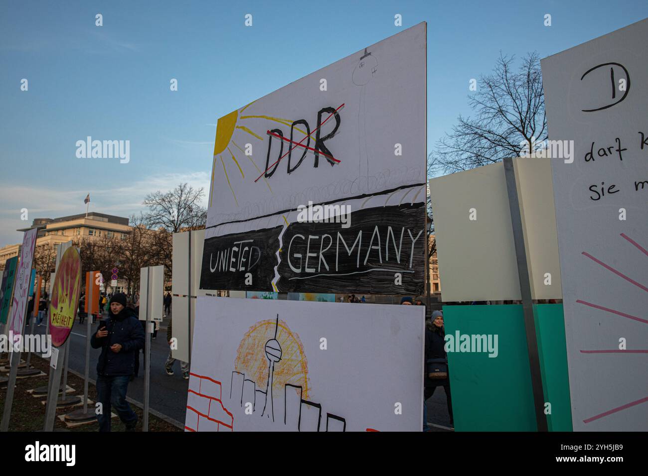 Today, on November 9, 2024, Berlin commemorates the 35th anniversary of ...
