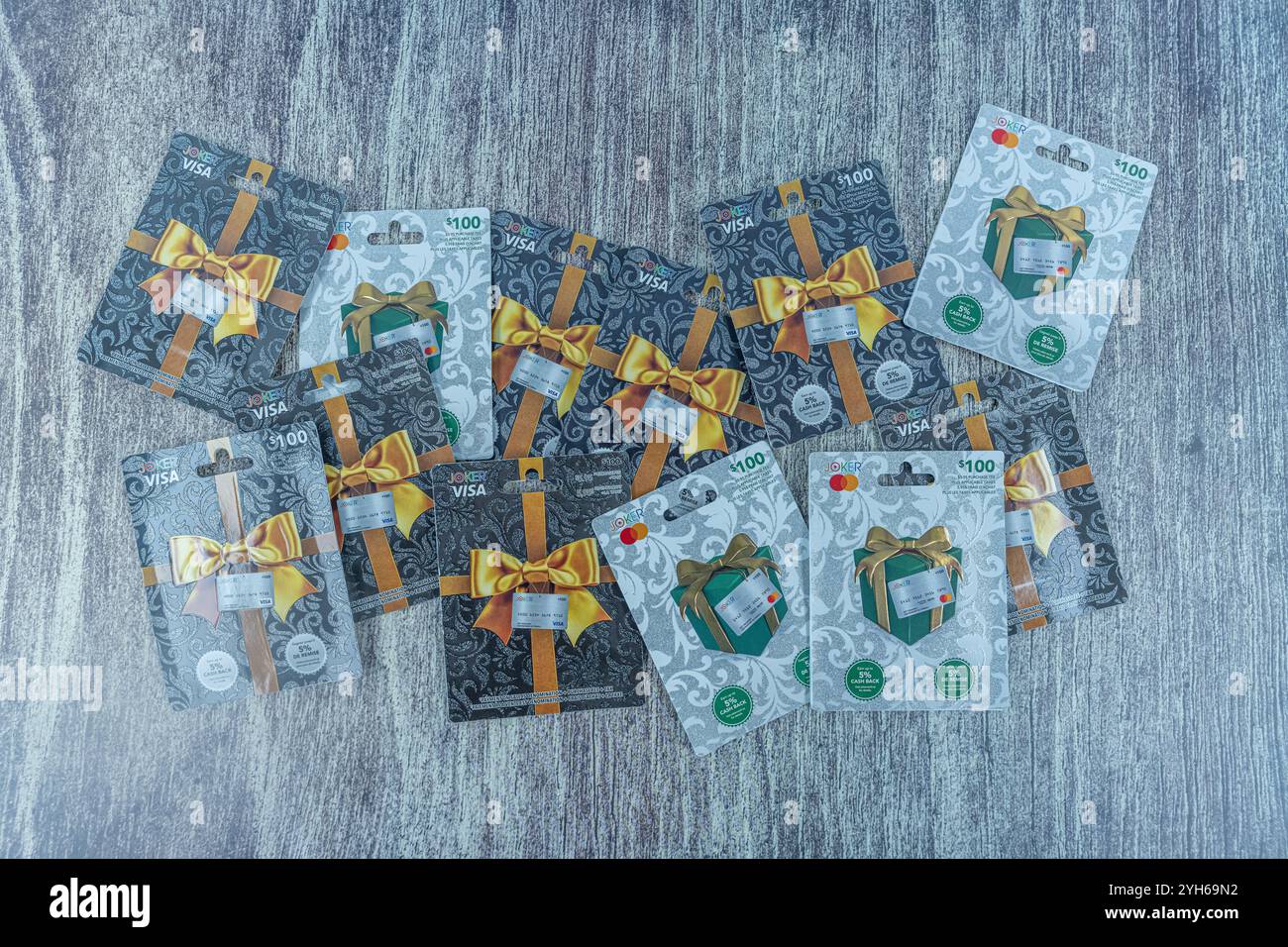 Loyalty cards canada hi-res stock photography and images - Alamy