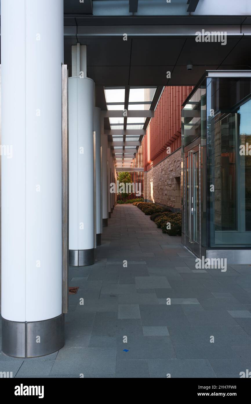 The Stephen M Ross School of Business on the campus of the University of Michigan, Ann Arbor Michigan USA Stock Photo