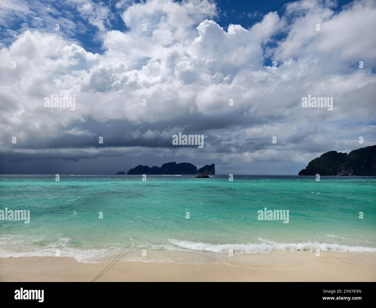 Serene landscape featuring hi-res stock photography and images - Alamy