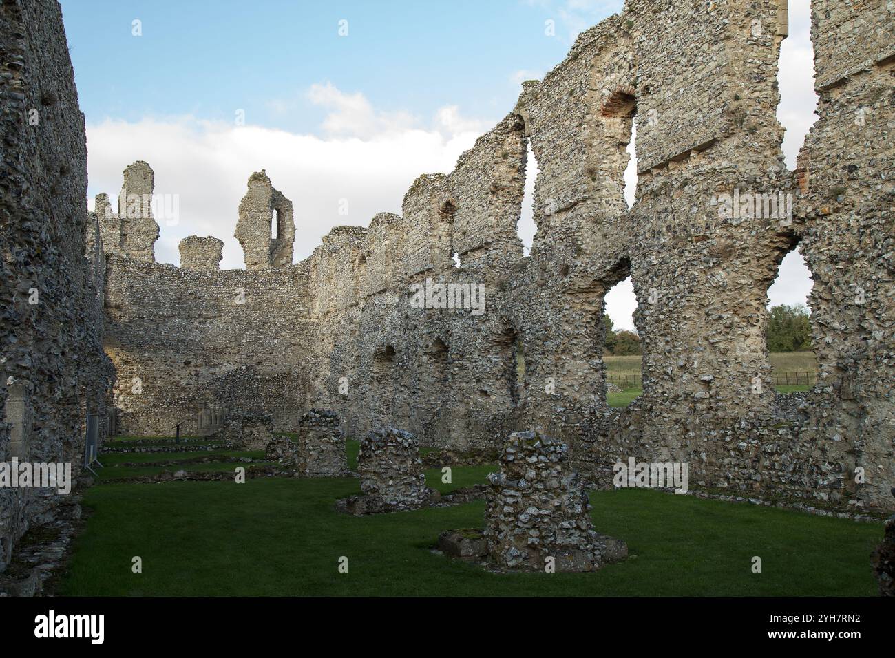 ruins Castle Acre Cluniac Priory Stock Photo - Alamy
