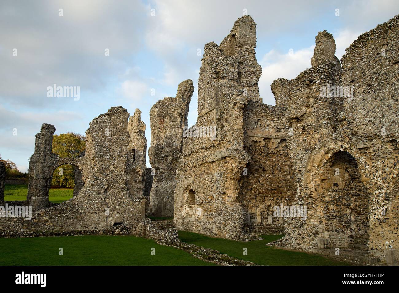 Cluniac hi-res stock photography and images - Alamy