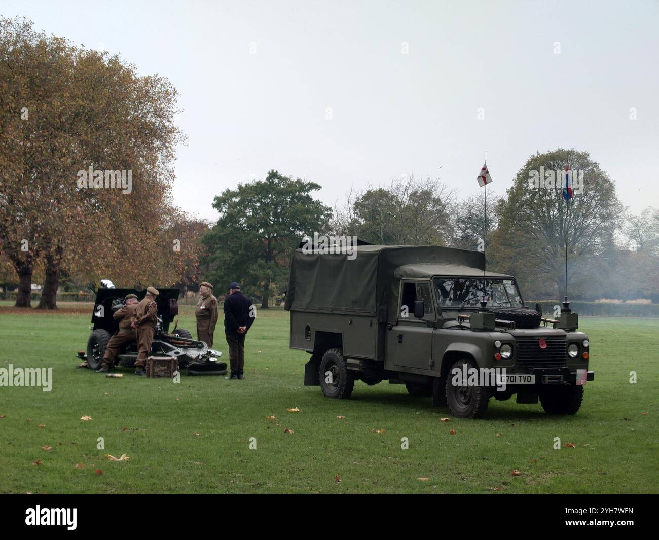 Newham remembrance day hi-res stock photography and images - Alamy