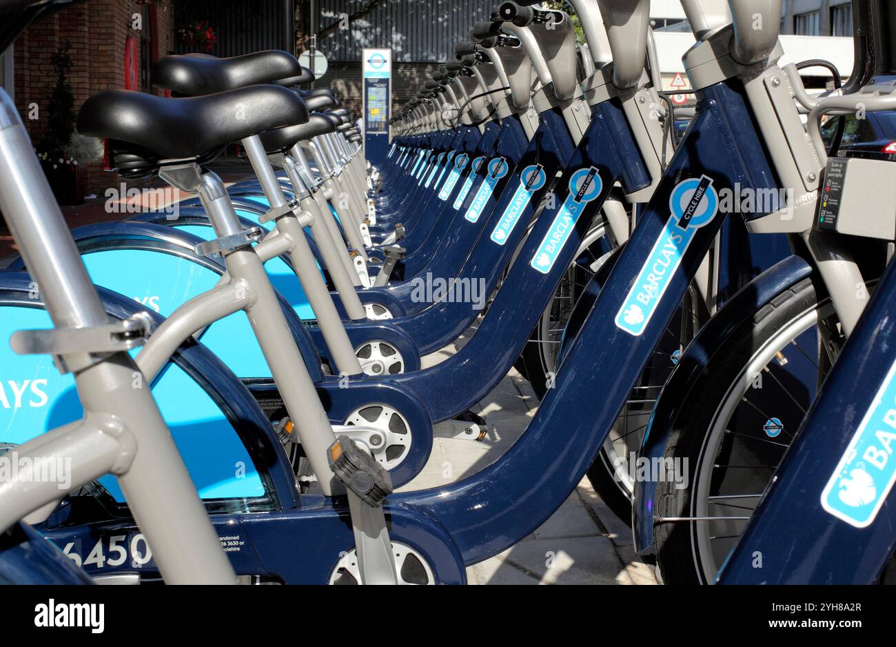 Boris bikes hi res stock photography and images Alamy