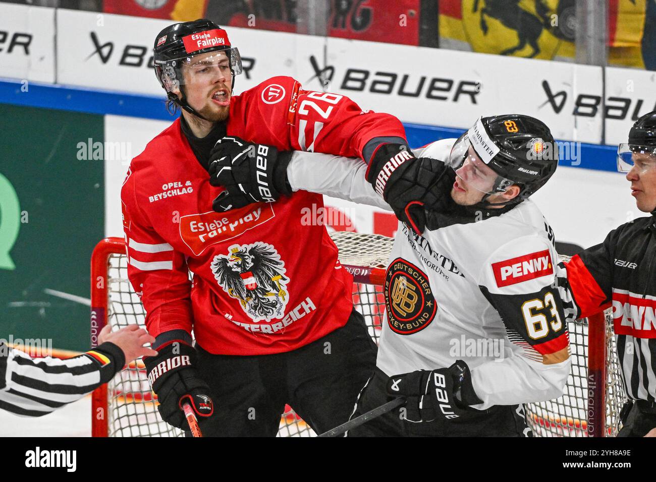 Fanion Vintage Eislaufverein Landshut 1977 - Hockey Sur Glace - Wimpel Allemand Occasion