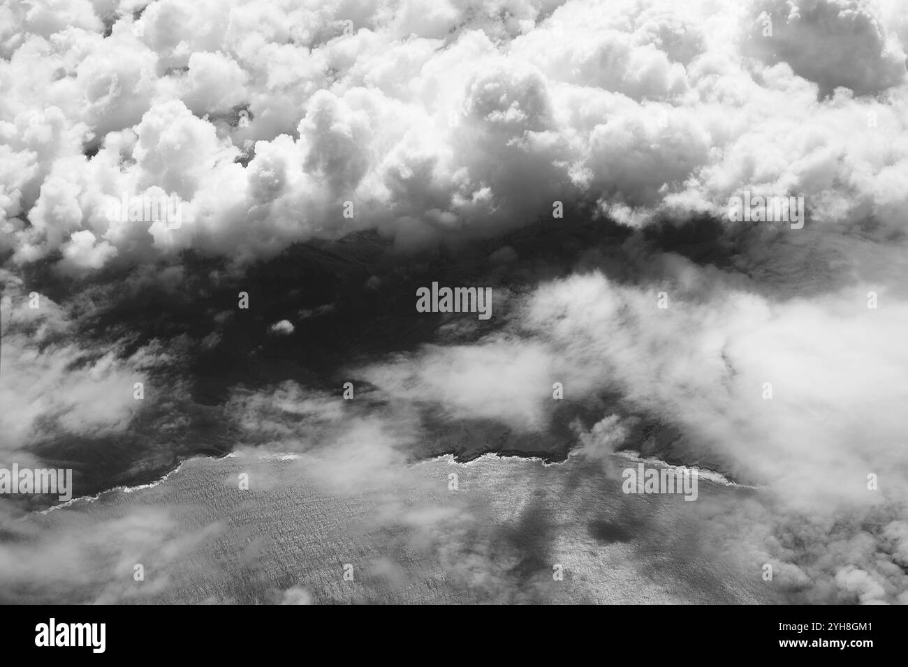 Aerial view moody beach waves Black and White Stock Photos & Images - Alamy