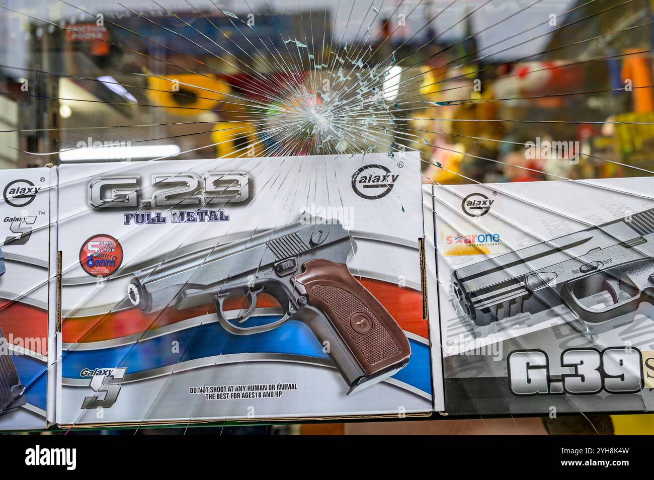 Bb gun damage hi-res stock photography and images - Alamy