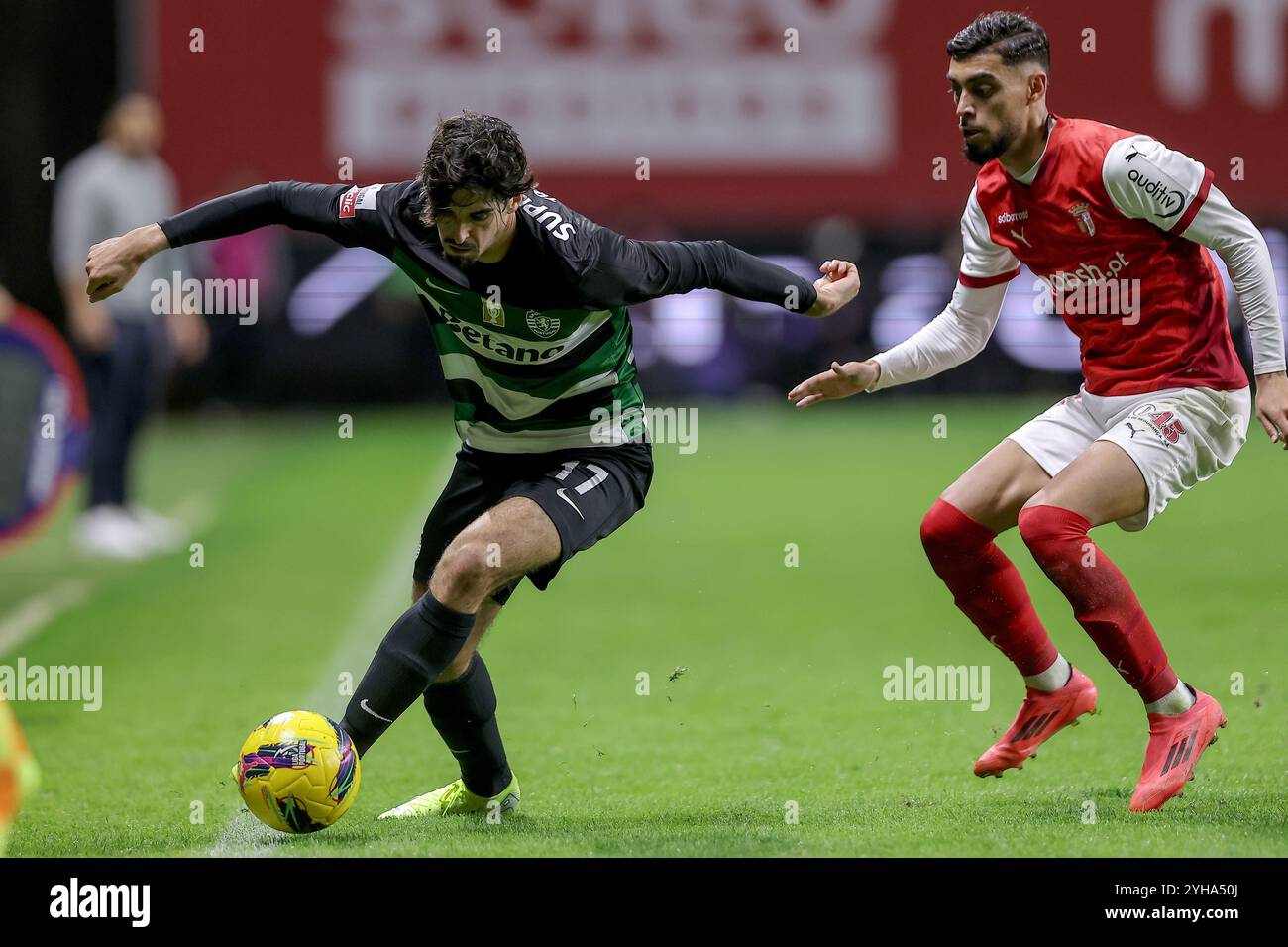 Braga, Potugal. 10th Nov, 2024. Braga, 10/11/2024 - Sporting Clube de Braga hosted Sporting Clube de Portugal tonight at the Braga Municipal Stadium in a match counting towards the 11th round of the I Liga 2024/25. Trincão(Miguel Pereira) Credit: Atlantico Presse Lda/Alamy Live News Stock Photo