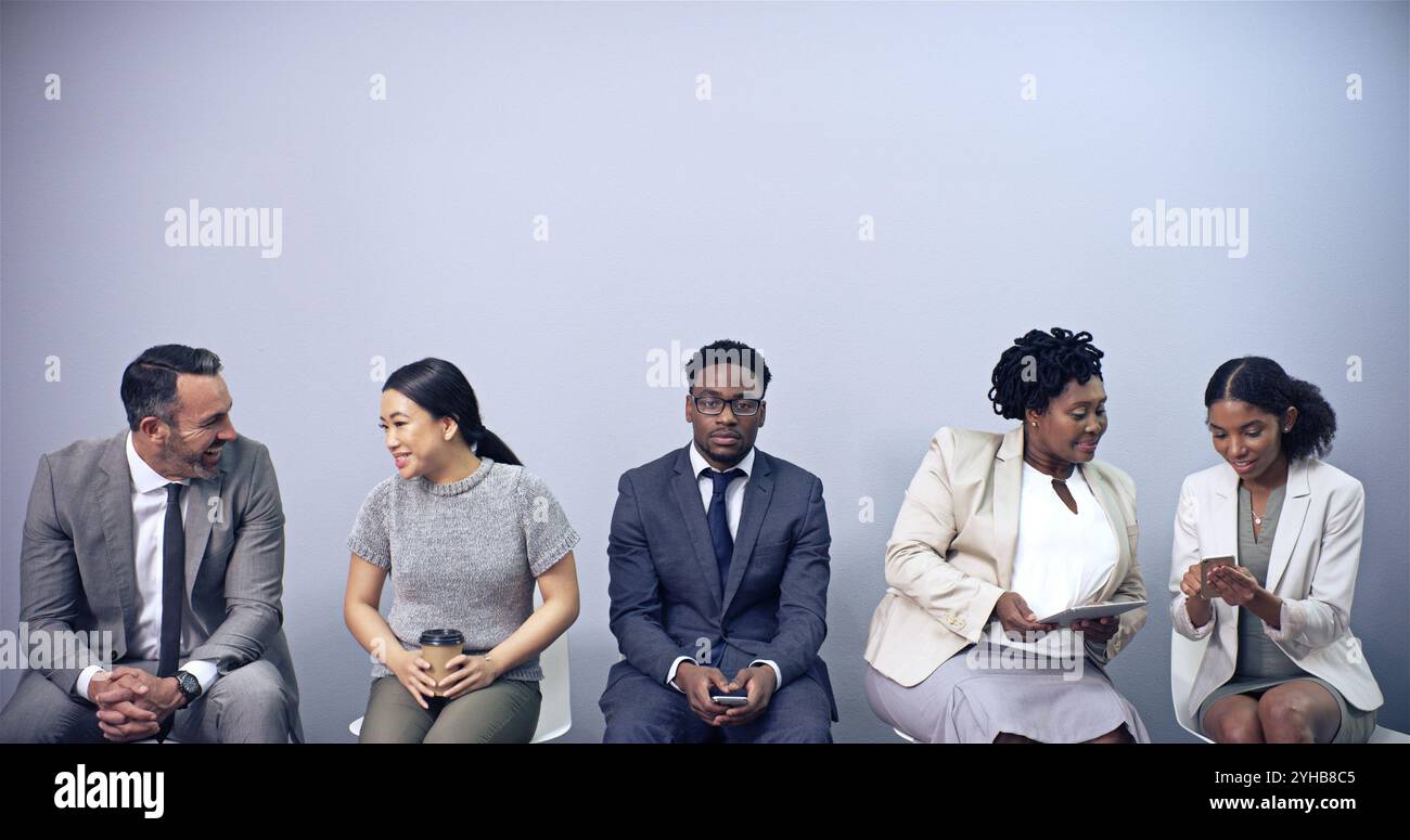 Row And Queue Employees queue up at job hi-res stock photography and images - Alamy