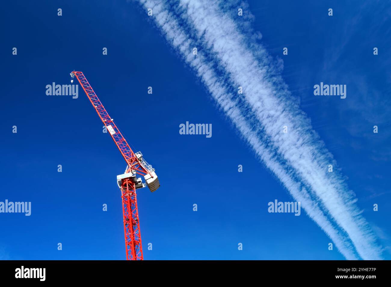 Crane plane hi-res stock photography and images - Alamy