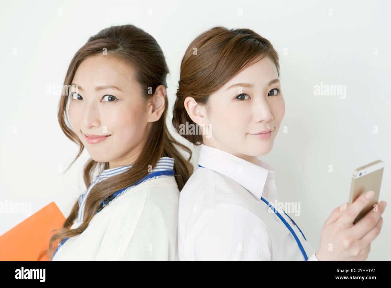 Two women in their 20s Stock Photo - Alamy
