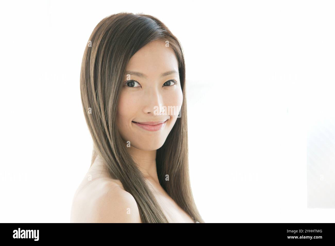 Beautiful woman in her 20s Stock Photo - Alamy