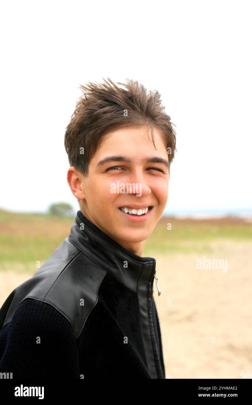 Wind face teen hi-res stock photography and images - Alamy