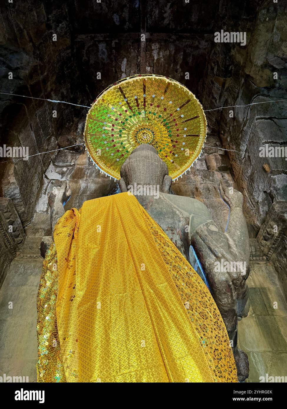 5 meters high Statue of Vishnu , an important deity in hinduism , dating back from the 12th century , Angkor Wat , Siem Reap, Cambodia - Smartphone Captured Stock Image