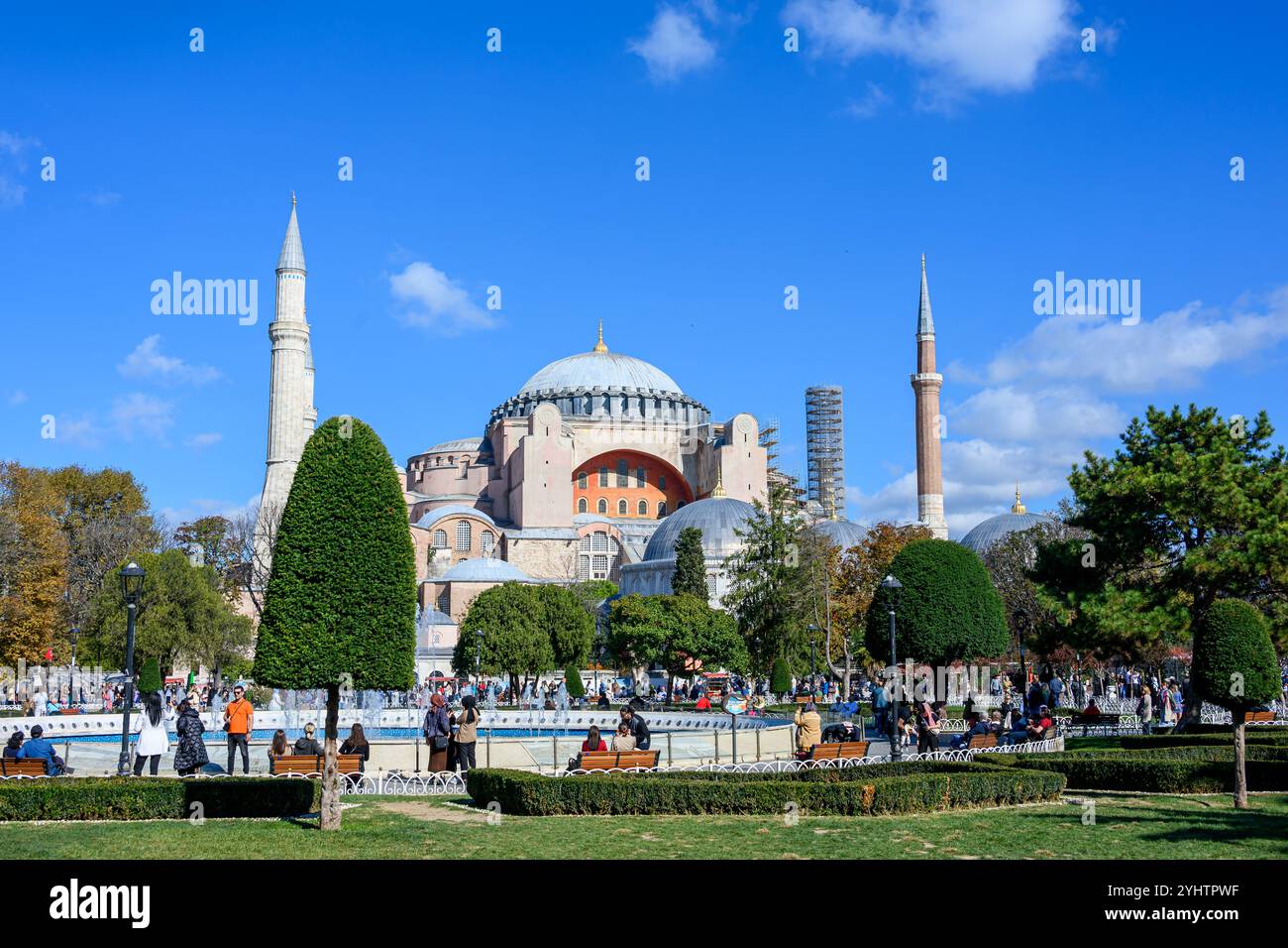 24/10/2024. Istanbul, Turkey. the Hagia Sophia Grand Mosque is a mosque and former church serving as a major cultural and historical site in Istanbul, Turkey. It was completed in AD 537. The site was a Greek Orthodox church from AD 360 to 1453, except for a brief time as a Latin Catholic church between the Fourth Crusade and 1261. After the fall of Constantinople in 1453, it served as a mosque until 1935, when it became a museum. In 2020, the site once again became a mosque. Photo: © Simon Grosset Stock Photo