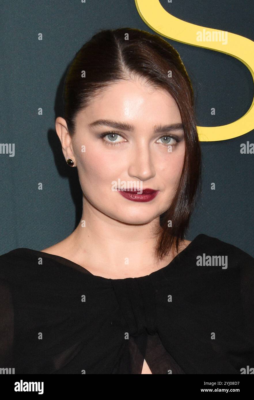 Eve hewson bad sisters hires stock photography and images Alamy