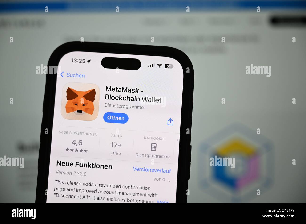 Web3 wallet hi-res stock photography and images - Alamy