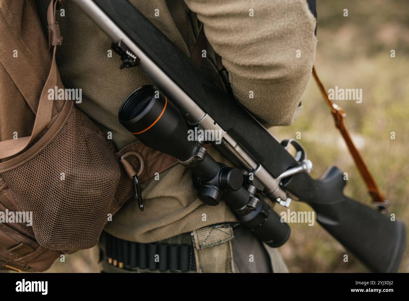 Hunter hunting gear on hi-res stock photography and images - Alamy