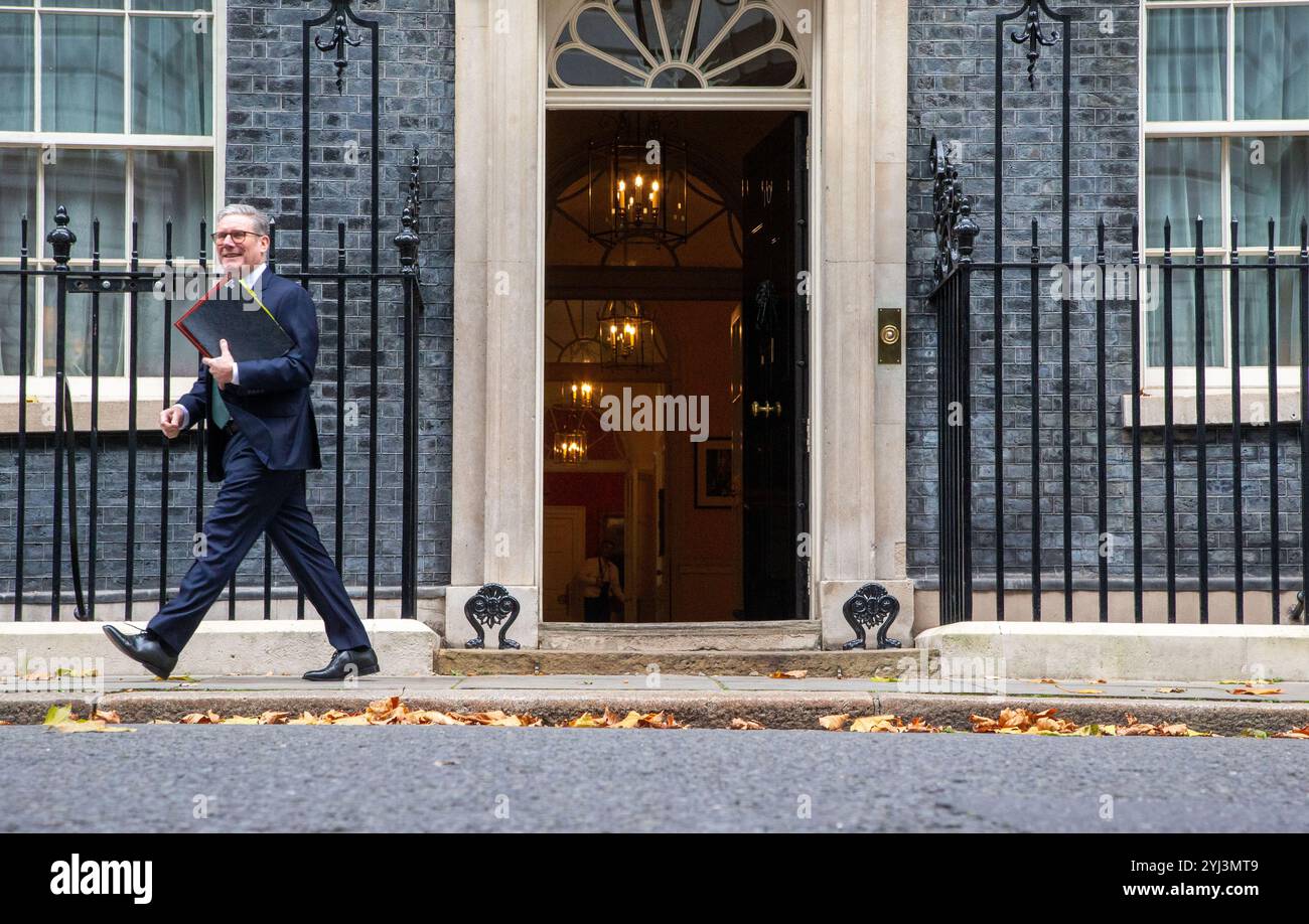 London, England, UK. 13th Nov, 2024. UK Prime Minister KEIR STARMER is seen leaving 10 Downing Street for Prime Minister's Questions session. (Credit Image: © Tayfun Salci/ZUMA Press Wire) EDITORIAL USAGE ONLY! Not for Commercial USAGE! Stock Photo