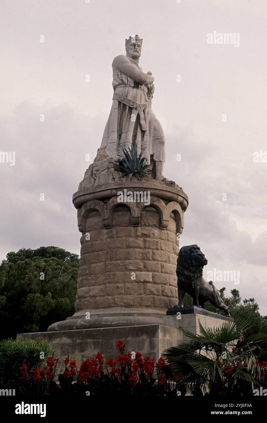 Estatua de rivera hi-res stock photography and images - Alamy