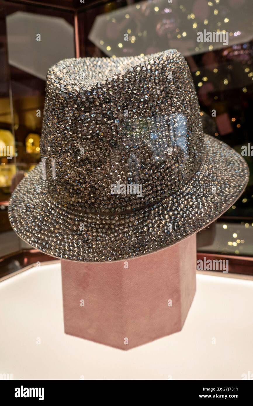 Philip treacy collection hi-res stock photography and images