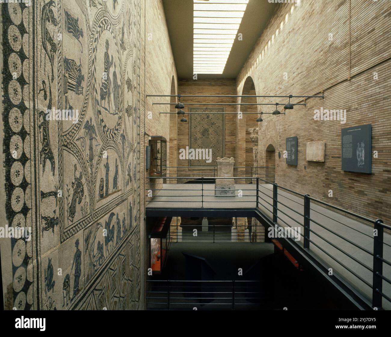 Mosaico romano de merida hi-res stock photography and images - Alamy