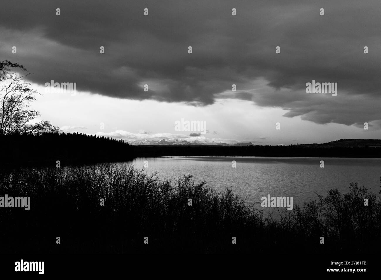 Lake black white scenery Black and White Stock Photos & Images - Alamy