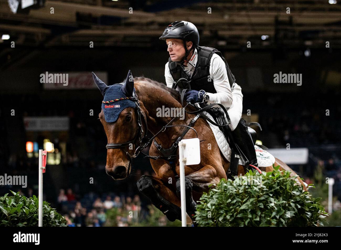 Stuttgart, Deutschland. 13th Nov, 2024. 3. Platz fuer Michael Jung (GER) auf Ignatz H Preis der Firma Walter Solar Indoor Derby Vielseitigkeitspruefung International GER, Stuttgart German Masters 2024, 38. internationale Reitturnier, 13.11.2024 Foto: Eibner-Pressefoto/Roger Buerke Credit: dpa/Alamy Live News Stock Photo