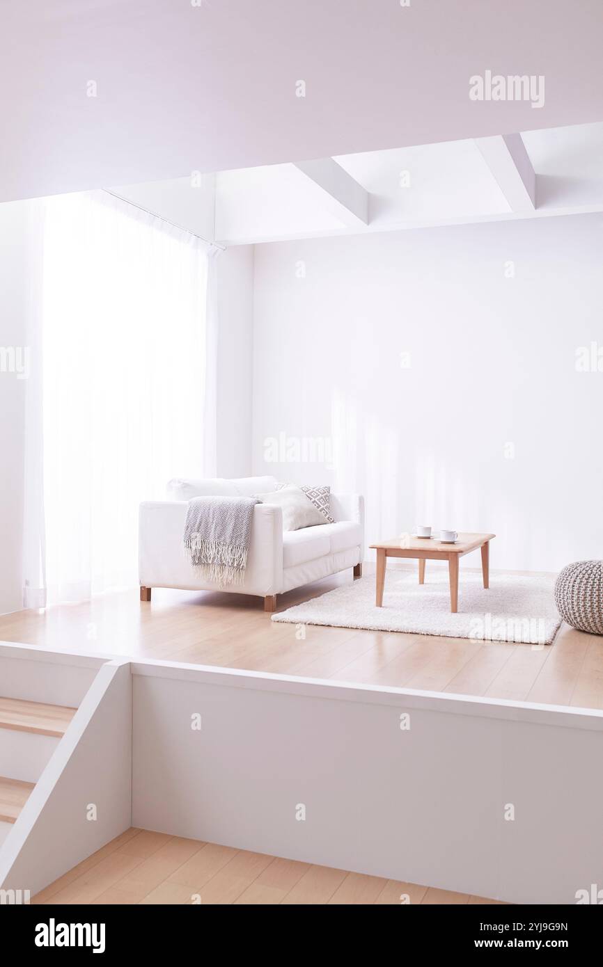 Room With Step Large, simple room on step floor Stock Photo - Alamy