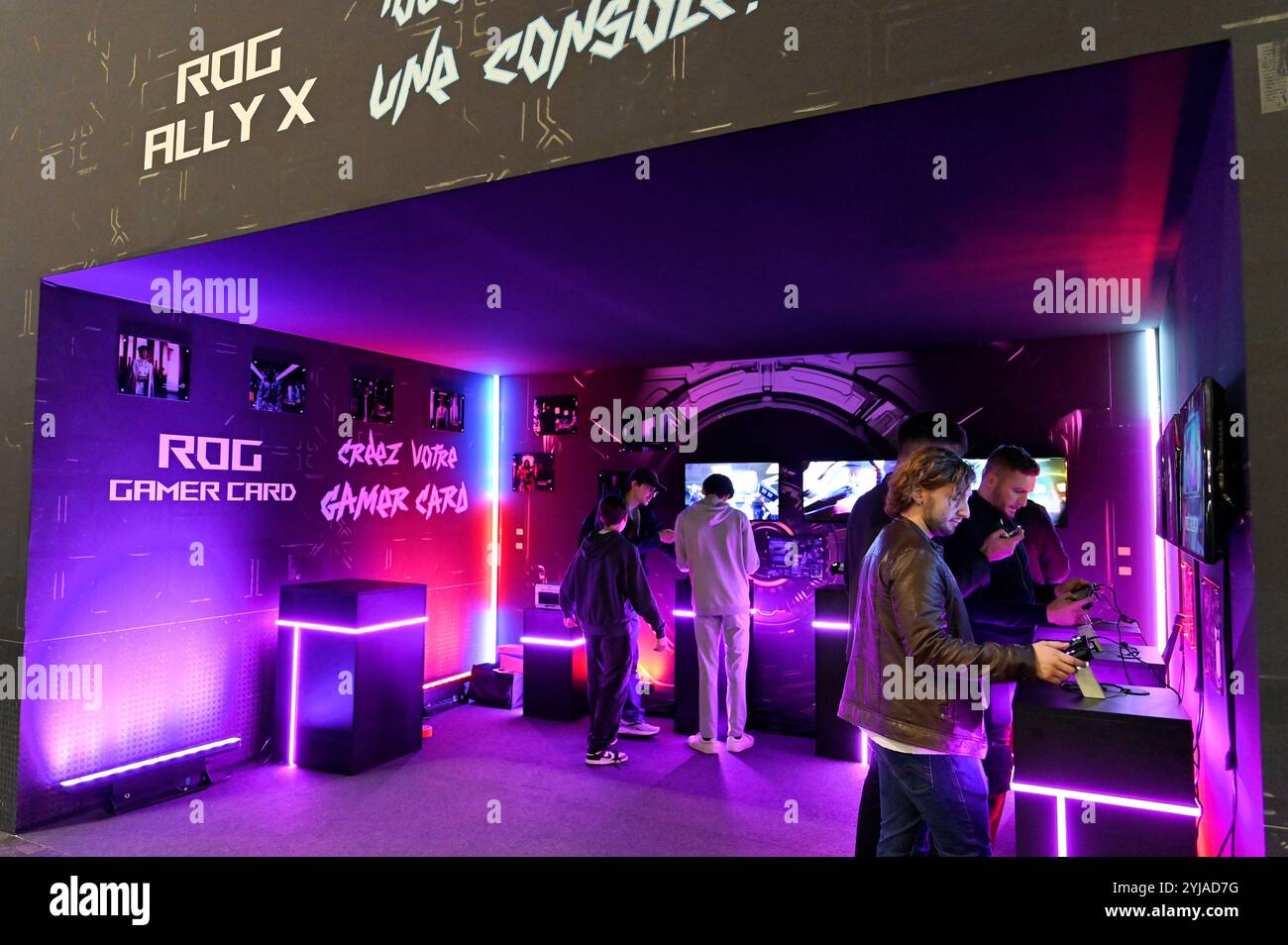 Paris, France. 22nd Oct, 2024. The brand ROG ''Republic Of Gamers'' shows its new console ''Ally X'' at the ''Paris Games Week'' video-game fair in Paris, France, on October 22, 2024. (Photo by Daniel Pier/NurPhoto)0 Credit: NurPhoto SRL/Alamy Live News Stock Photo