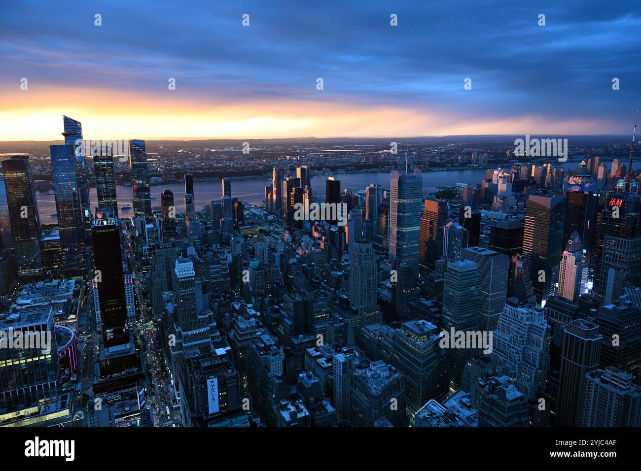 New York City Skyline at Dusk with Stunning Sunset Stock Photo - Alamy