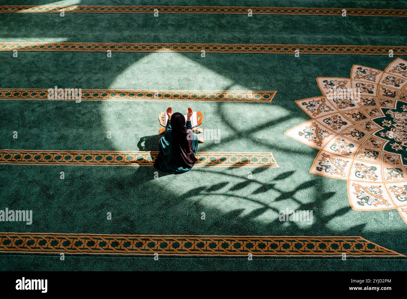 Namaz in the mosque hi-res stock photography and images - Alamy