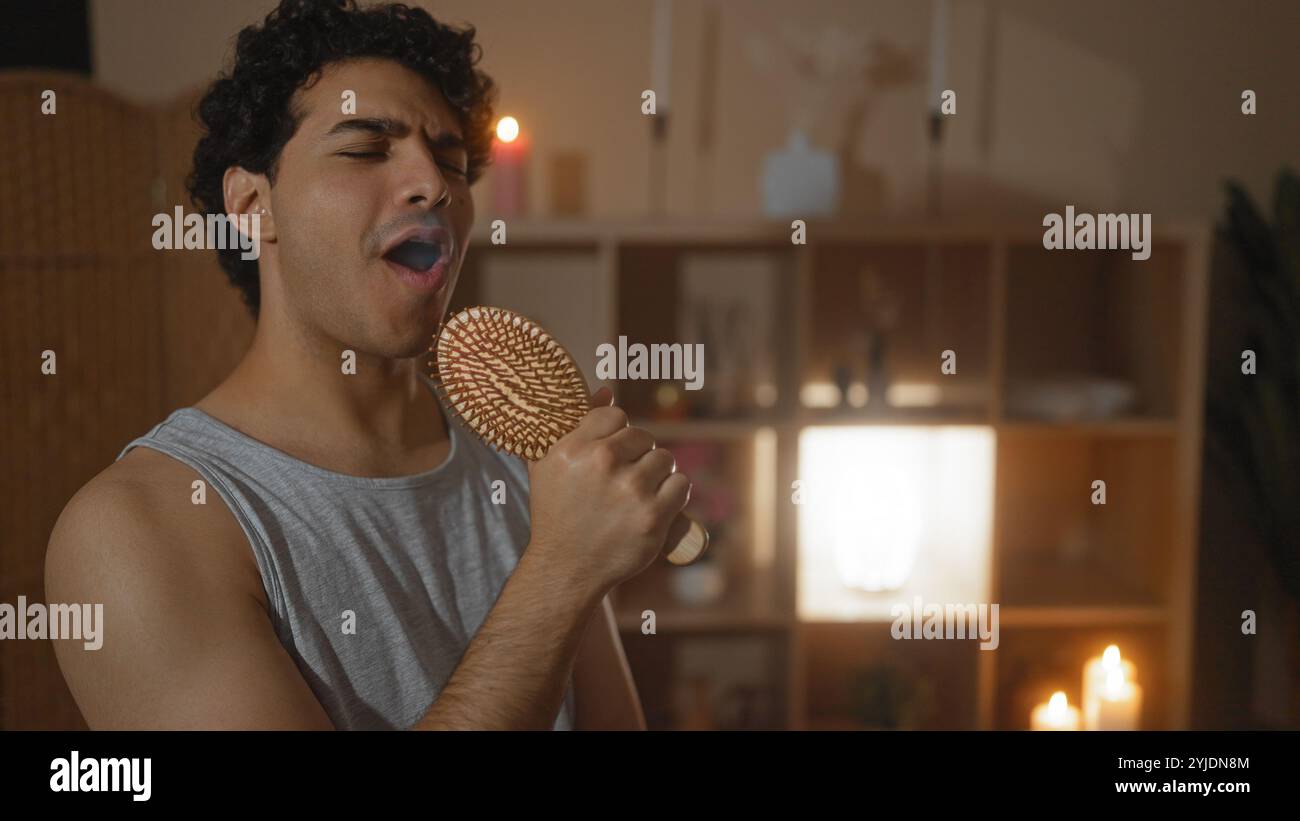Person singing with a hairbrush hi-res stock photography and images - Alamy