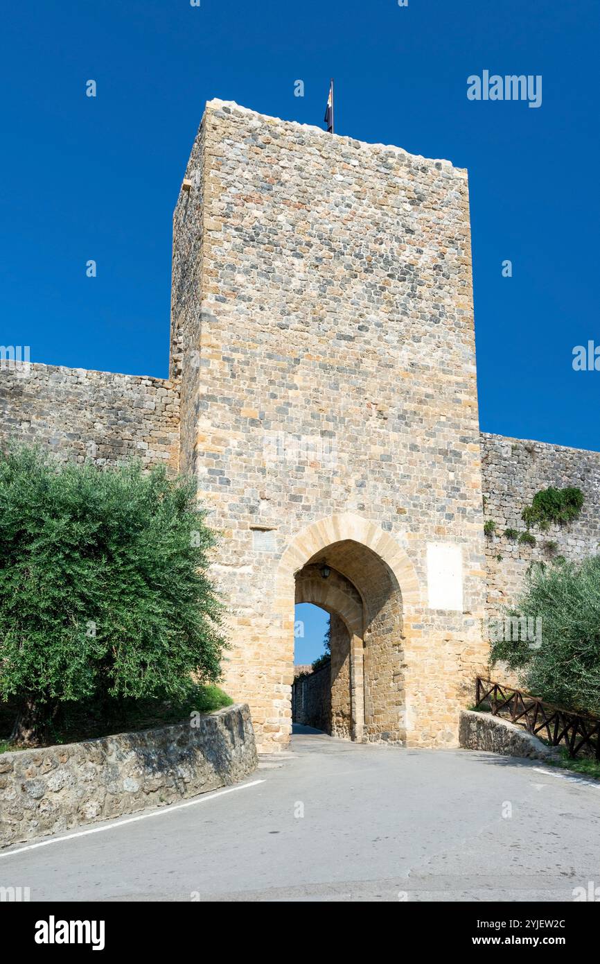 Monteriggioni was built by the Republic of Siena between 1213 and 1219 as a defensive base to observe the region around the Elsa Valley and the fortre Stock Photo