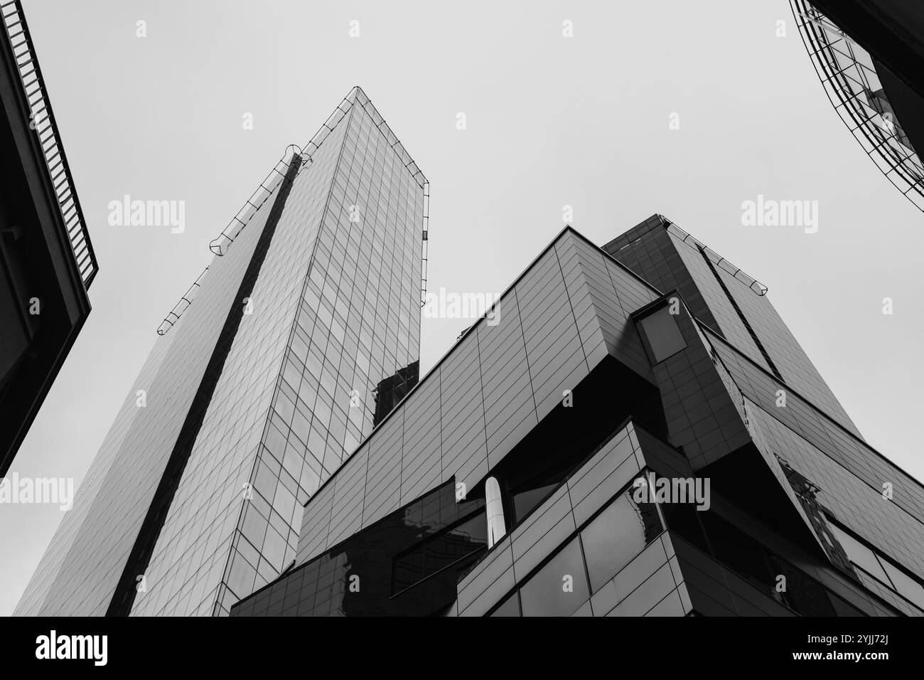 Skyscraper geometry Black and White Stock Photos & Images - Alamy