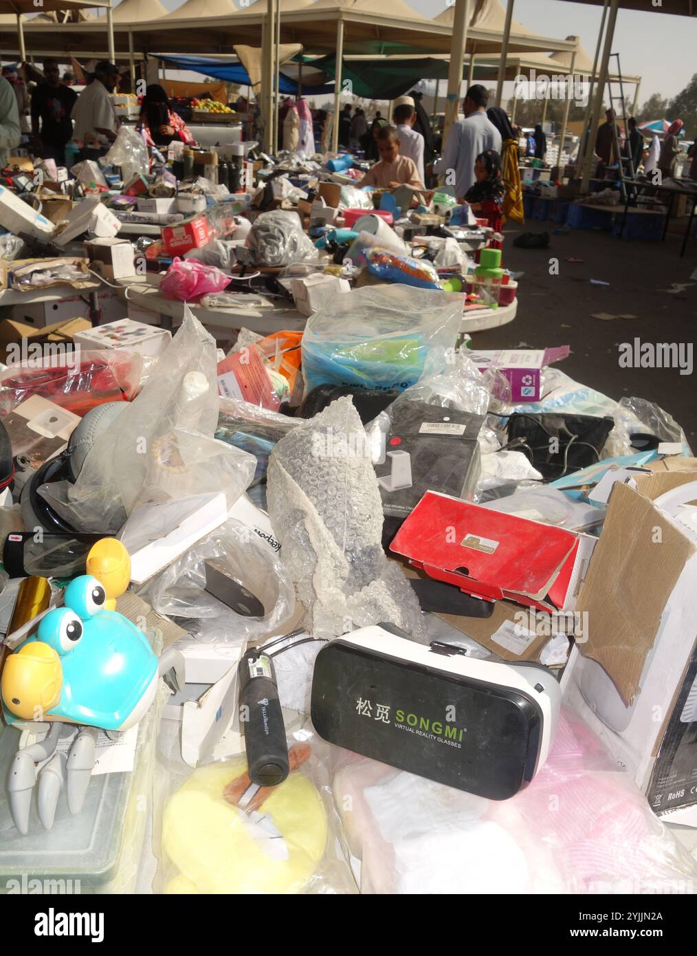 Huge amounts of second-hand electrical junk including a Korean virtual reality headset, Tabuk, Saudi Arabia. No MR or PR Stock Photo