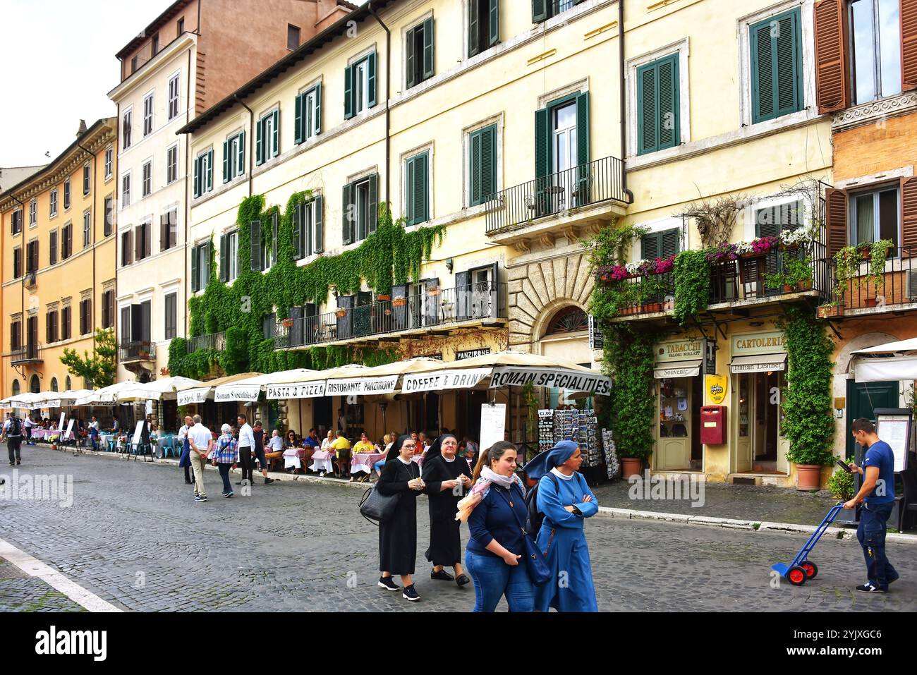 Cobblestone Walk Rome Piazza pia rome hi-res stock photography and images - Alamy