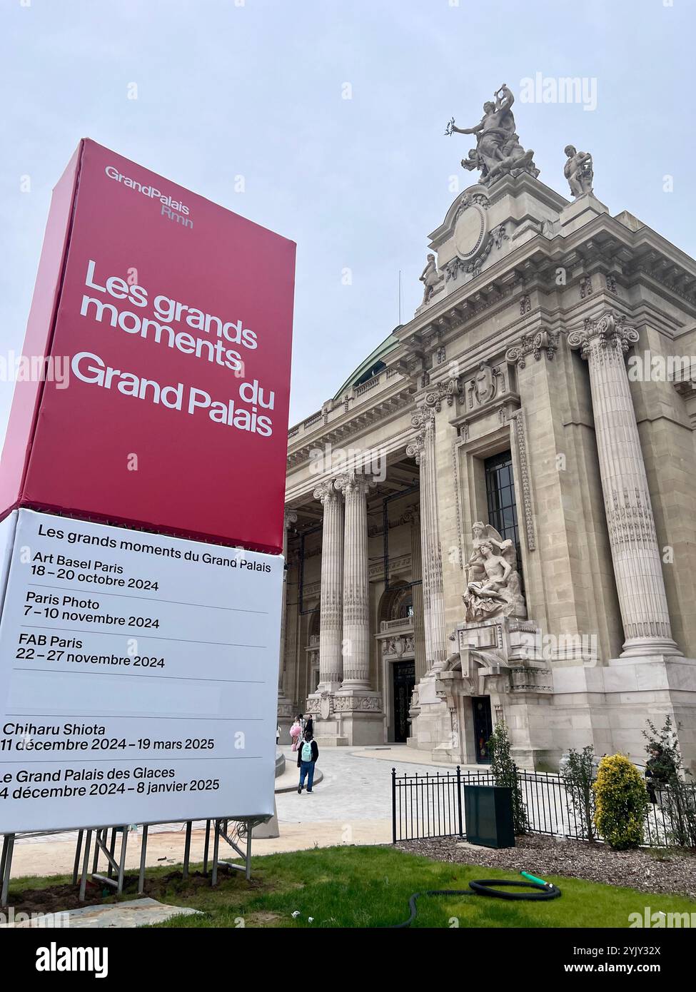 Grand palais paris france 1900s hi-res stock photography and