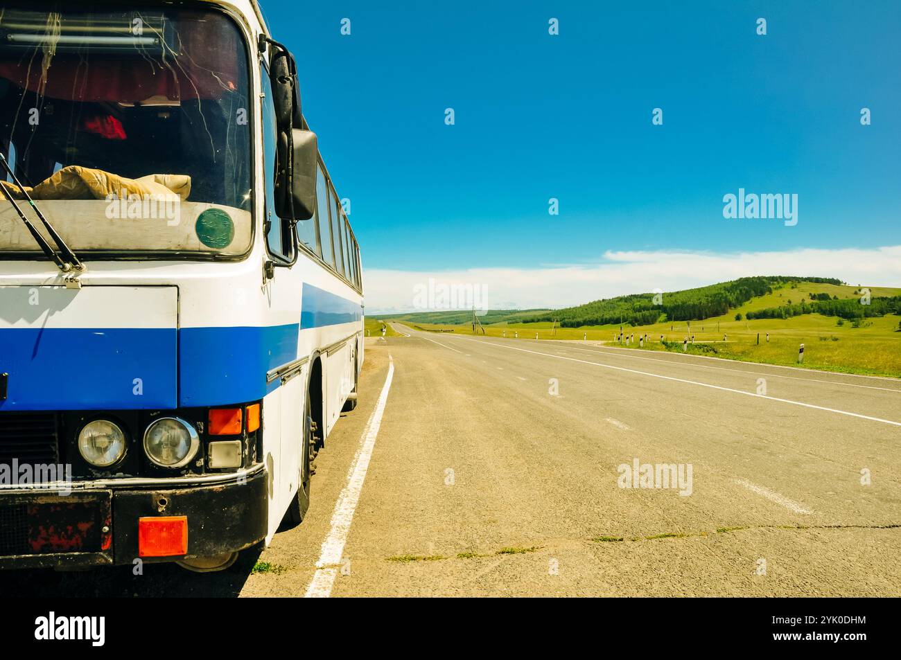 Moving bus side on hi-res stock photography and images - Alamy