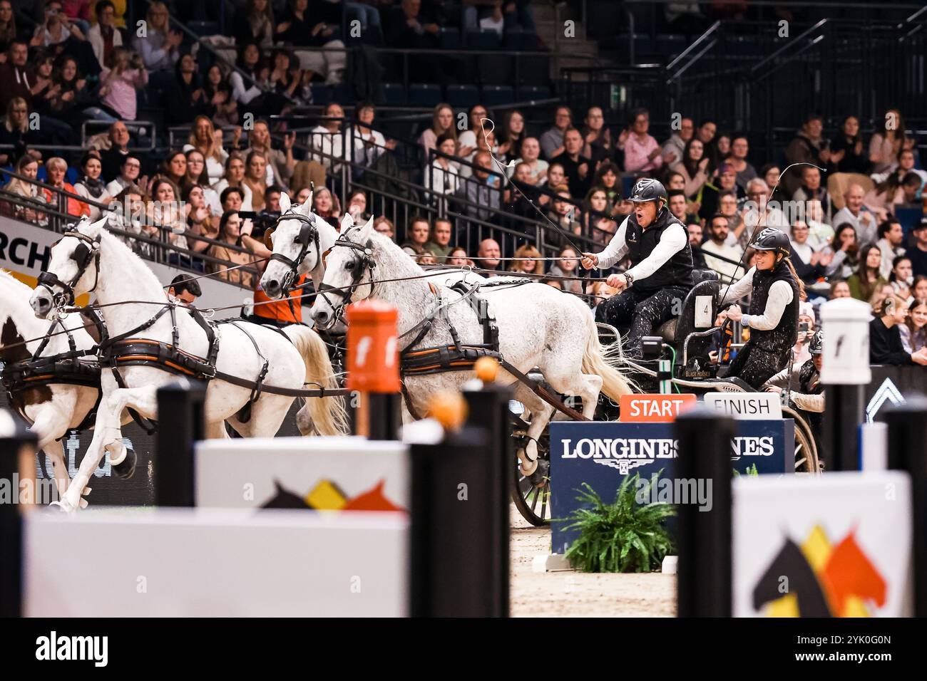 3. Platz Bronze, Chardon Ijsbrand, Netherlands  FEI Driving World Cup™ MASTERHORSE GERMAN MASTER Zeit-Hindernisfahren Vierspaenner mit 2 Umlaeufen Wertungspruefung für den Weltcup Fahren 2024/2025 International  GER, Stuttgart German Masters 2024, 38. internationale Reitturnier, 16.11.2024  Foto: Eibner-Pressefoto/Roger Buerke Stock Photo