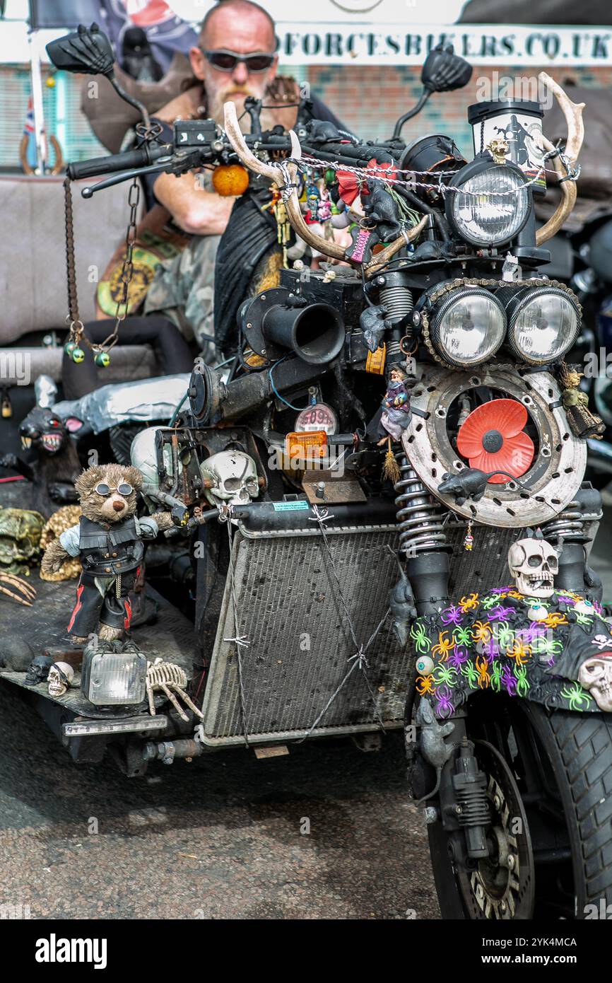 Thousands of bikers took to the road for their annual 'London to Brighton  Burn Up' ride event. They departed from the Ace Cafe in London and  descended on  Brighton seafront  where motorcycles of all times & styles were on display Stock Photo