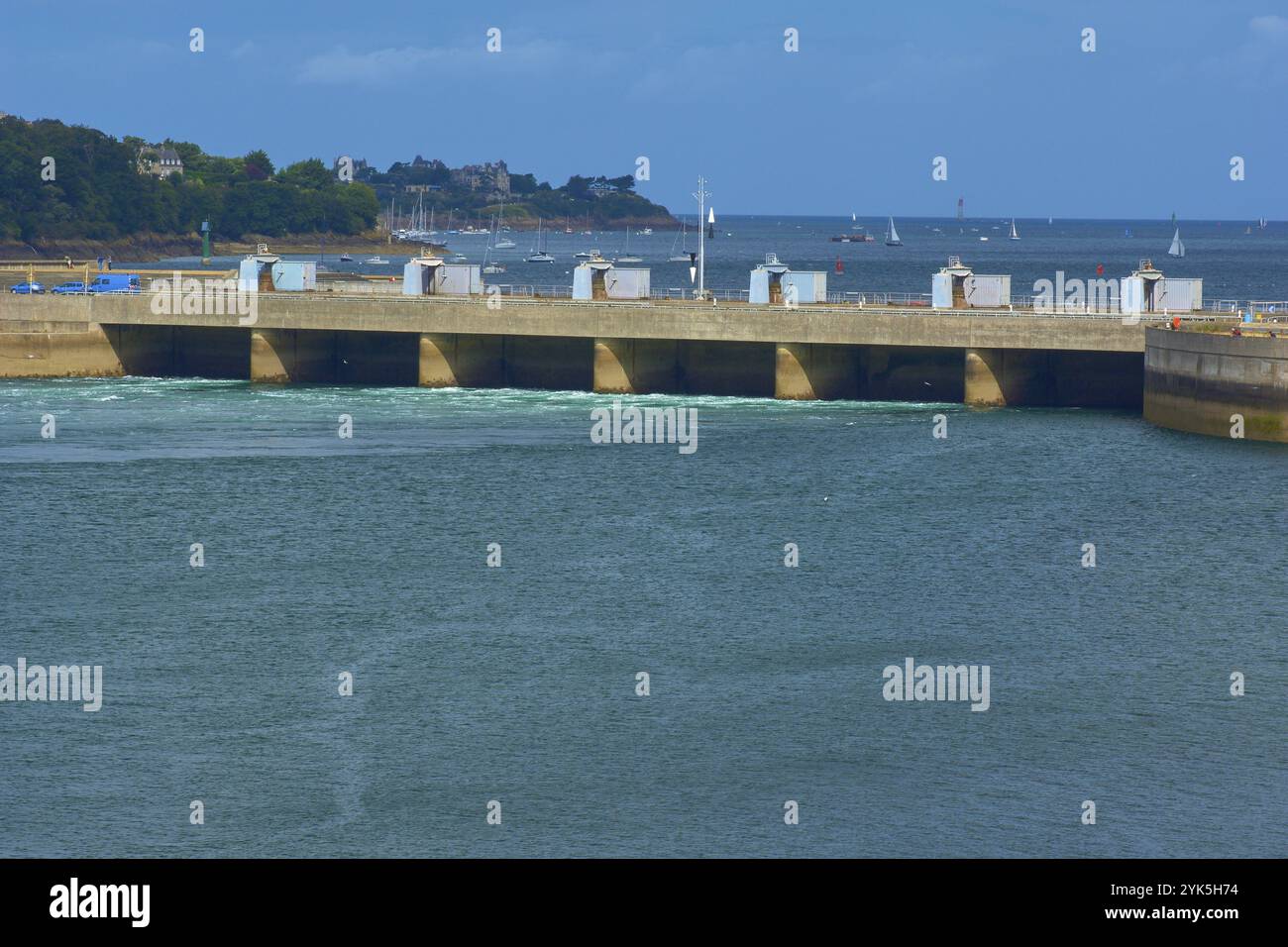 La rance tidal power station hi-res stock photography and images - Alamy